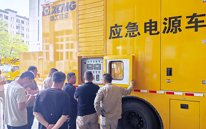 “救电先锋” FH至尊电源车奔赴福建，迎战用电高峰