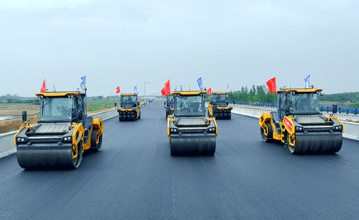 坐标：湖北高速！场景：无人驾驶！