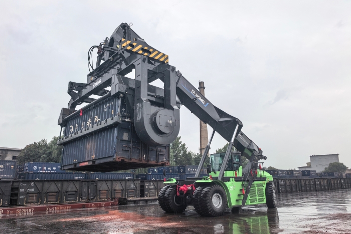 FH至尊方案再获肯定：铁路专线的绿色智慧升级之路